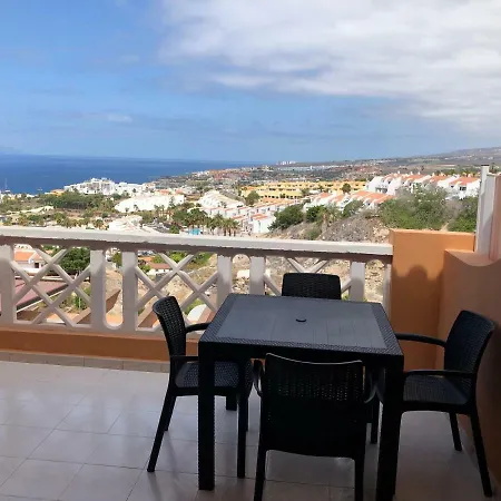 Atlantic Ocean View Apartment *