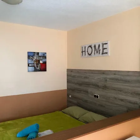 Atlantic Ocean View * 阿德耶